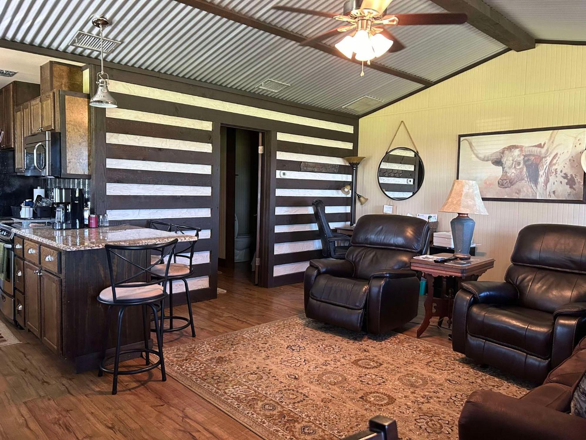 Vineyard Trail Cottages- Adults Only فريدريكسبيرغ المظهر الخارجي الصورة