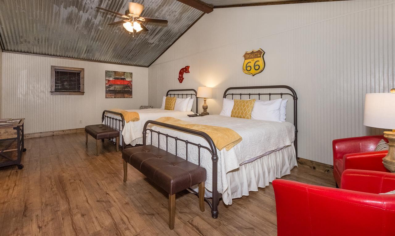 Vineyard Trail Cottages- Adults Only فريدريكسبيرغ الغرفة الصورة